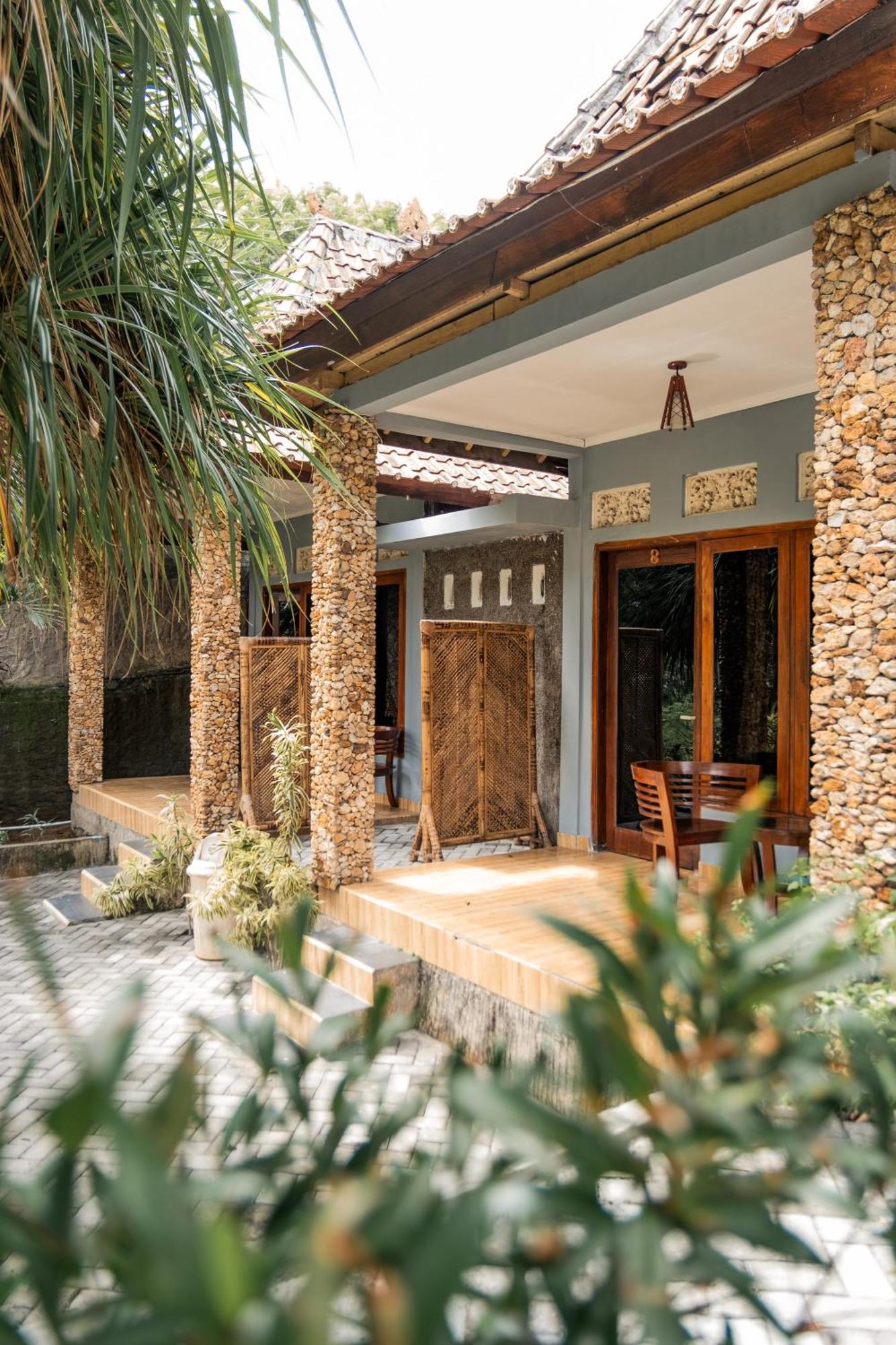 Yoki'S Bungalow Kuta  Екстериор снимка