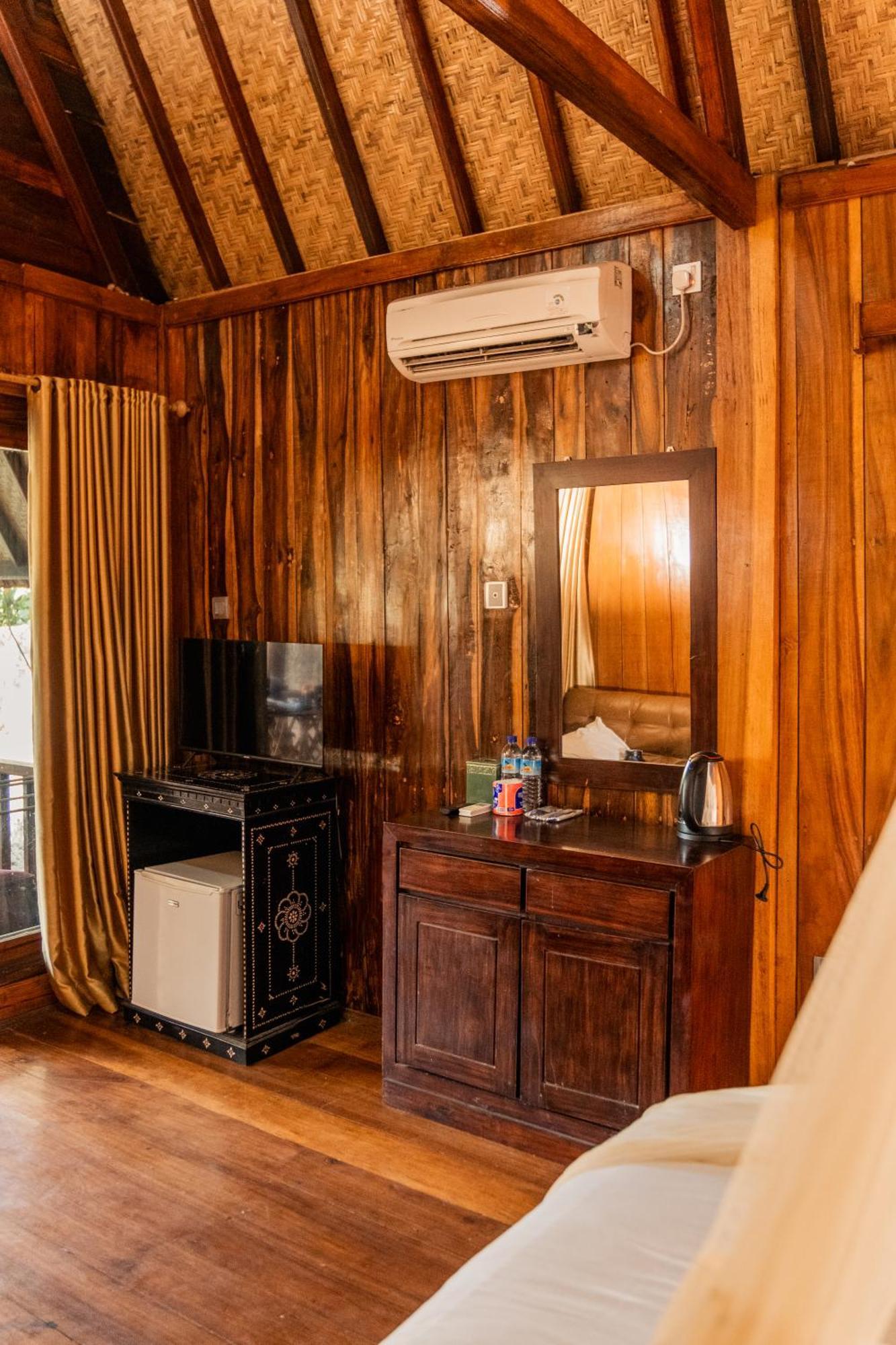 Yoki'S Bungalow Kuta  Екстериор снимка